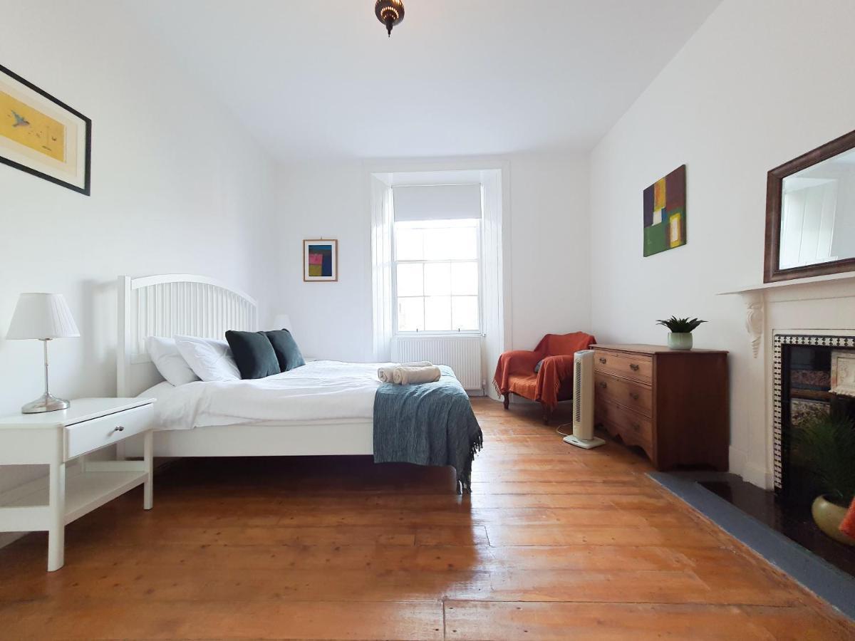 Edinburgh Charming Old Town Apartment Exterior foto